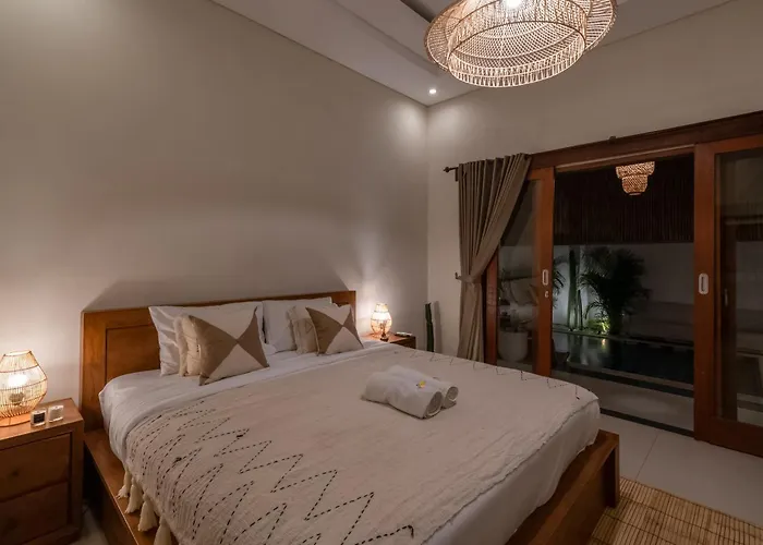 Villa 3Br Canggu Tropical Vibes !